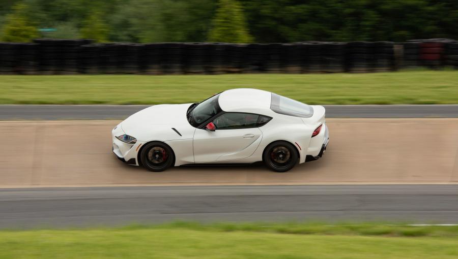  Toyota GR Supra Launch Edition (A90) 2019 года  (NA) (фото 6 из 37)